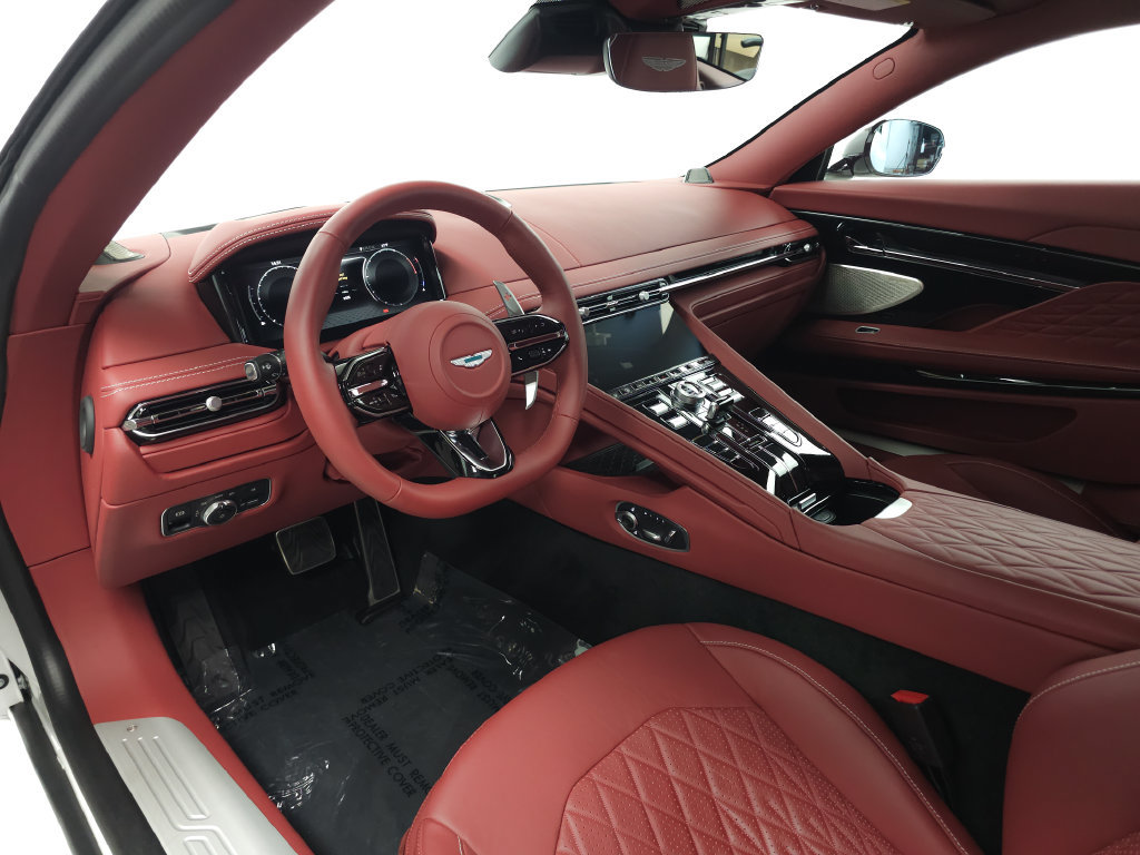 Used 2025 Aston Martin DB12 Coupe RWD image 10