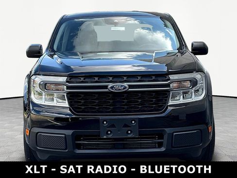Used 2022 Ford Maverick XLT FWD image 2