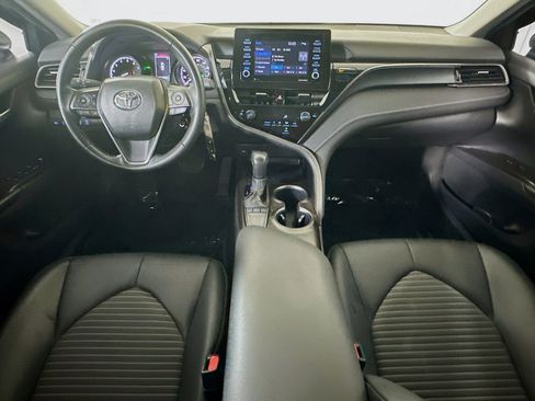 Used 2024 Toyota Camry SE image 26