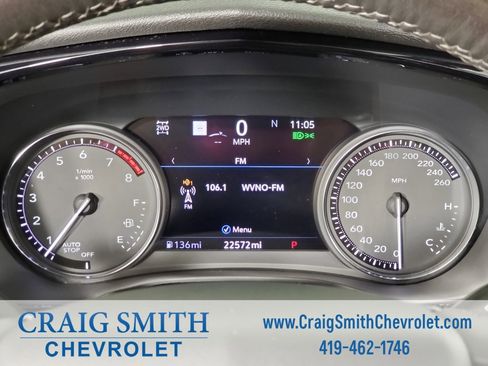 Used 2023 Cadillac XT6 Premium Luxury image 13