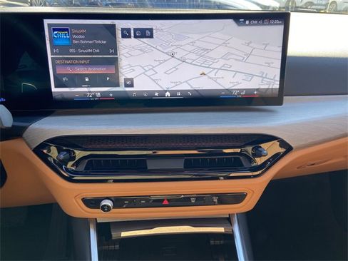 Used 2025 BMW 330i xDrive 330i xDrive w/ Convenience Package image 18