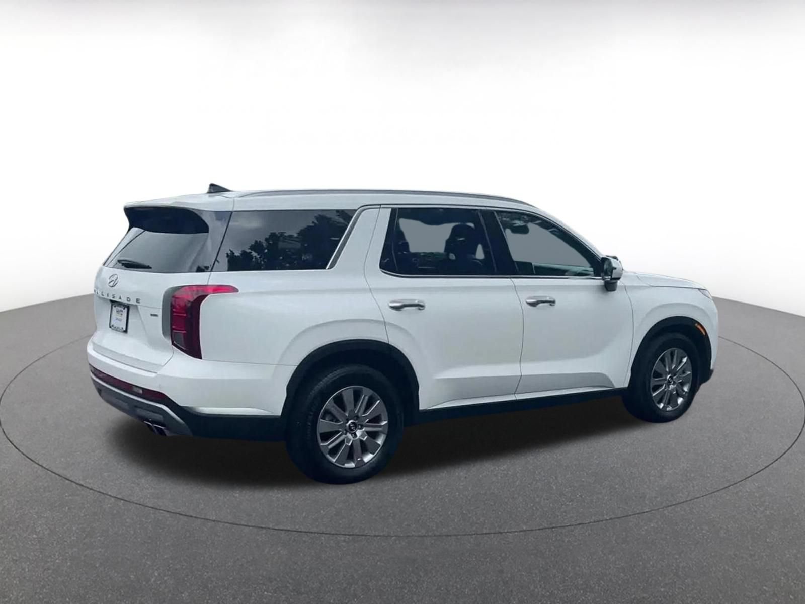Used 2025 Hyundai Palisade SEL AWD/4WD image 14