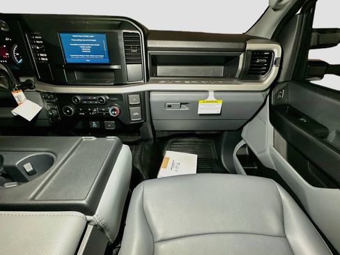 New 2026 Ford F350 XL w/ XL Chrome Package AWD/4WD image 26