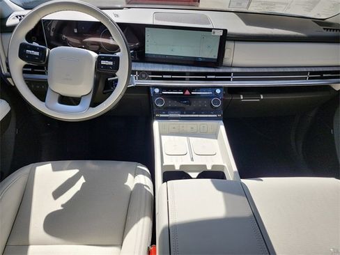 New 2025 Hyundai Santa Fe Calligraphy image 14