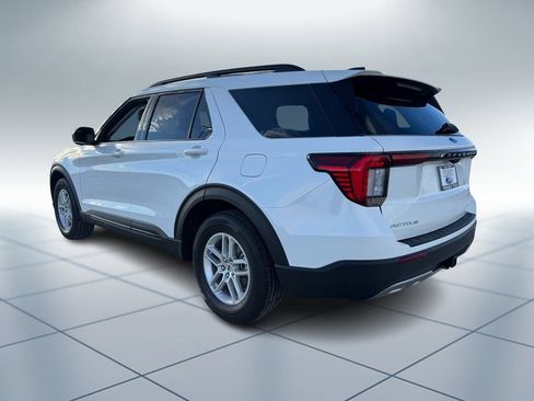 New 2026 Ford Explorer Active image 5