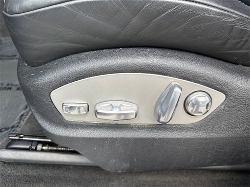 Used 2020 Porsche Macan S image 12