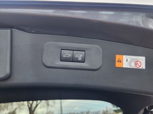 Used 2025 Lexus NX 350h AWD w/ Premium Package image 20