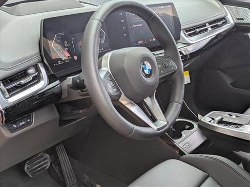 New 2025 BMW X1 xDrive28i w/ Technology Package image 8