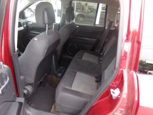 Used 2016 Jeep Compass Sport w/ Power Value Group FWD image 13