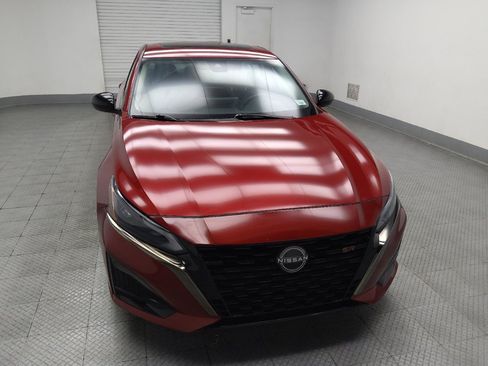 Used 2023 Nissan Altima 2.5 SR w/ SR Premium Package AWD/4WD image 14