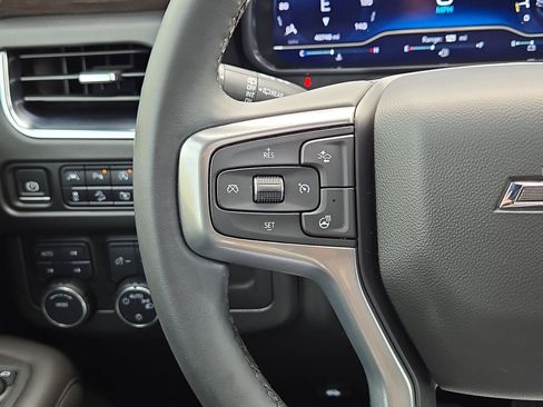 Used 2024 Chevrolet Tahoe Z71 w/ Luxury Package AWD/4WD image 21