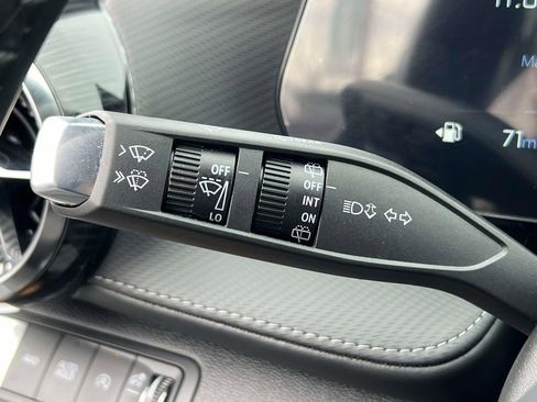 Used 2025 Chevrolet Equinox LT w/ Midnight Edition image 22