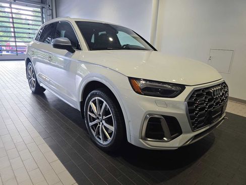 Used 2021 Audi SQ5 Prestige w/ Prestige Package AWD/4WD image 9
