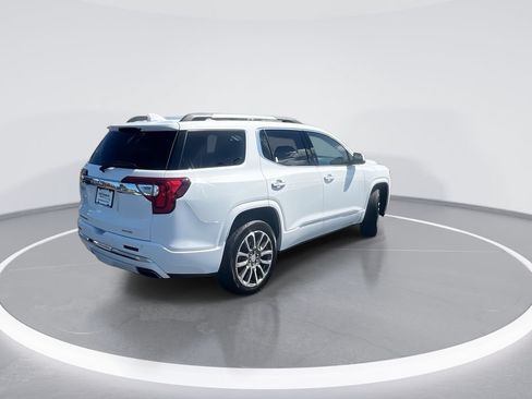 Used 2021 GMC Acadia Denali w/ Denali Ultimate Package AWD/4WD image 8