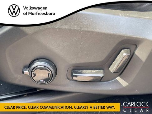 Used 2021 Volvo XC90 T6 R-Design w/ Advanced Package image 28