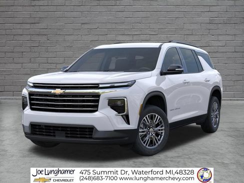 New 2027 Chevrolet Traverse LT w/ Driver Confidence Package AWD/4WD image 7