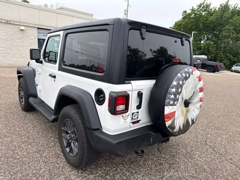Used 2024 Jeep Wrangler Sport AWD/4WD image 3