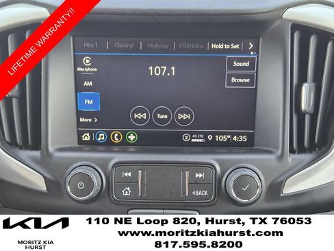 Used 2024 GMC Terrain SLT AWD/4WD image 8