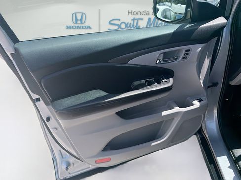Certified 2022 Honda Pilot Special Edition image 19