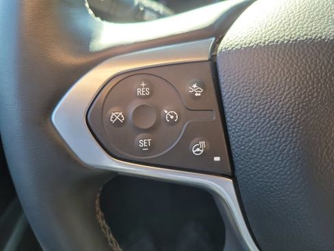Used 2023 Chevrolet Traverse RS AWD/4WD image 5