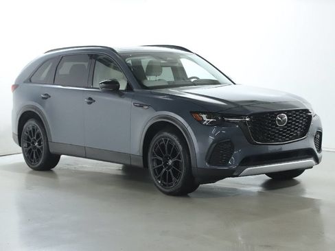 Certified 2025 MAZDA CX-70 3.3 Turbo w/ Premium Package AWD/4WD image 9