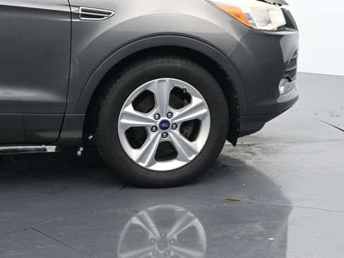 Used 2013 Ford Escape SE FWD image 11