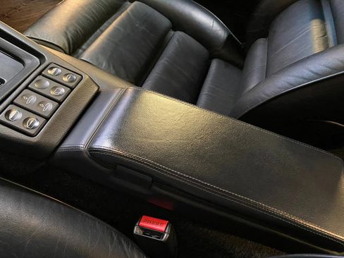 Used 1994 Porsche 928 GTS RWD image 35