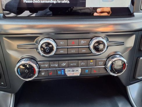 Used 2025 Ford F150 Lariat w/ Equipment Group 501A Mid AWD/4WD image 14