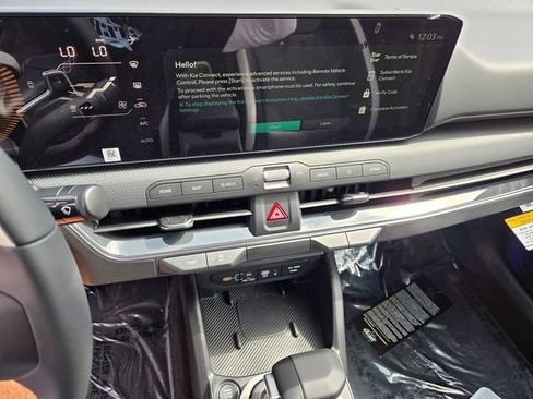 New 2026 Kia K4 GT-Line FWD image 9