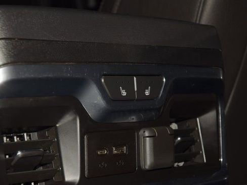 Used 2019 GMC Sierra 1500 Denali w/ Denali Ultimate Package image 38