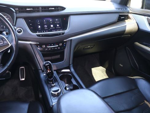 Used 2023 Cadillac XT5 Sportv w/ Platinum Package AWD/4WD image 17