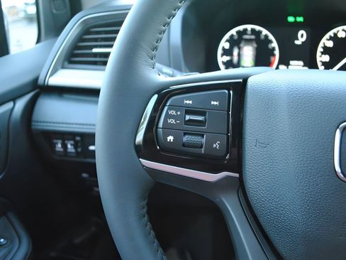 New 2026 Honda Odyssey EX-L image 10