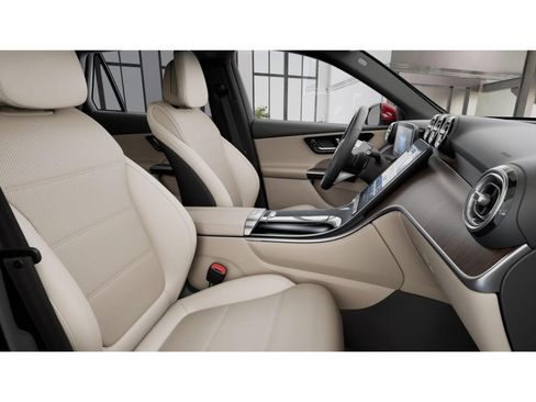 New 2026 Mercedes-Benz GLC 300 4MATIC image 4