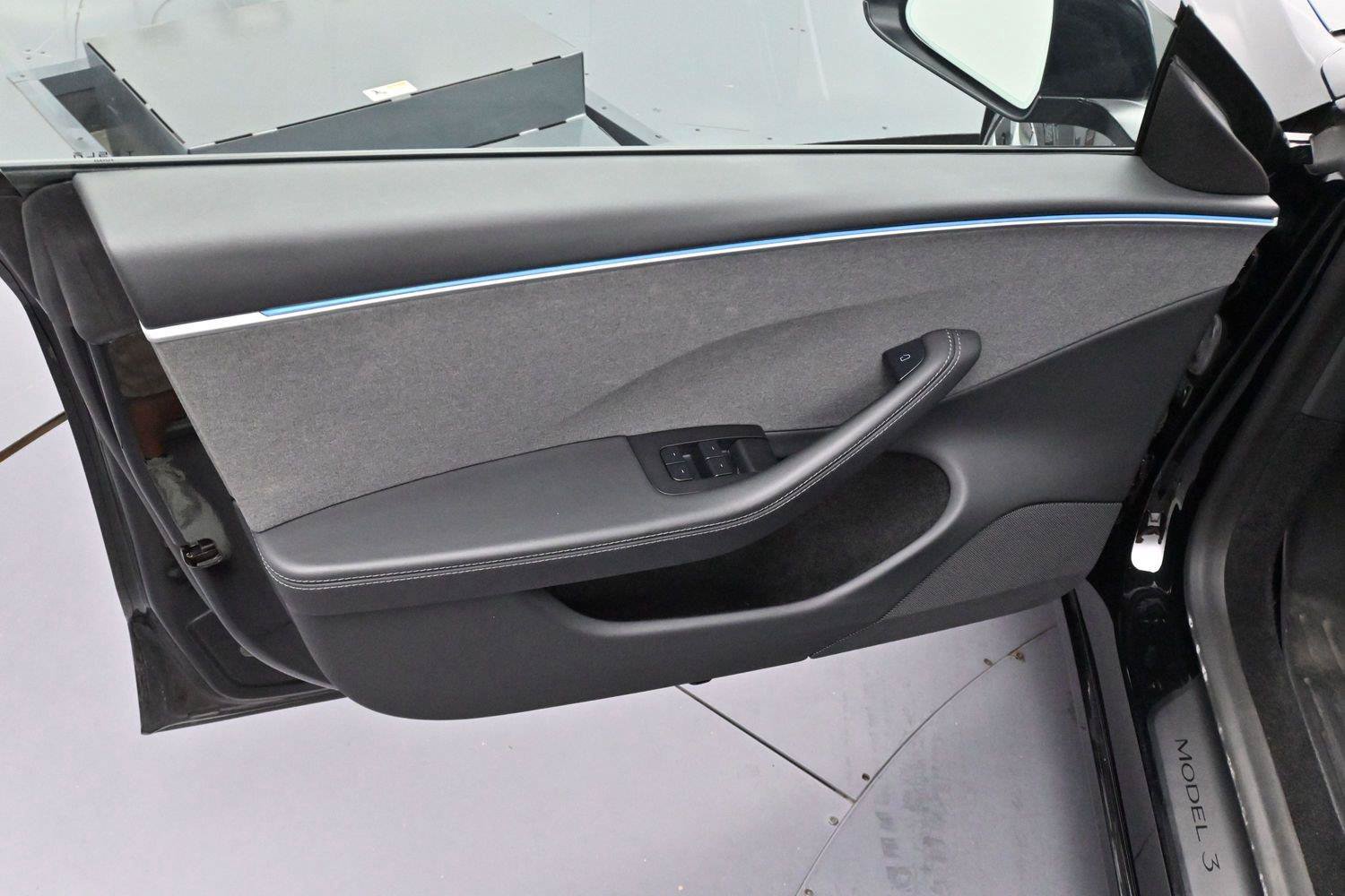 Used 2024 Tesla Model 3 Long Range RWD image 9