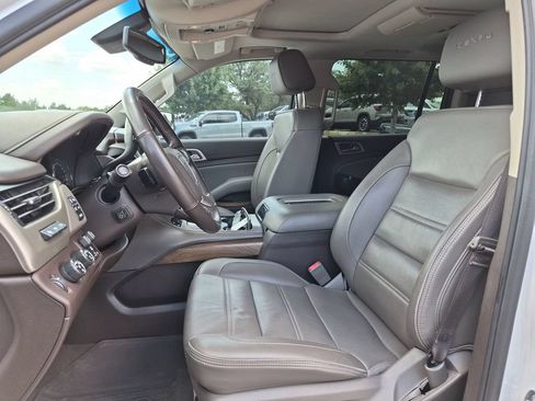 Used 2019 GMC Yukon XL Denali w/ Denali Ultimate Package AWD/4WD image 23
