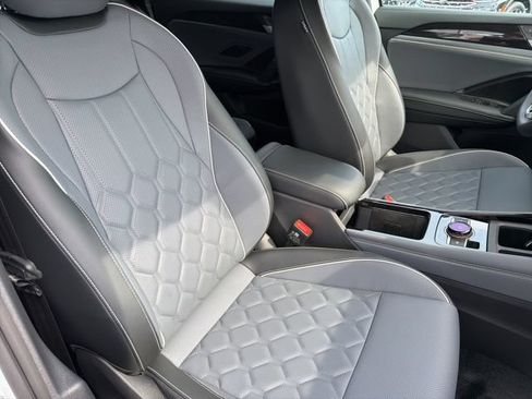 New 2026 Volkswagen Tiguan SEL R-Line AWD/4WD image 35
