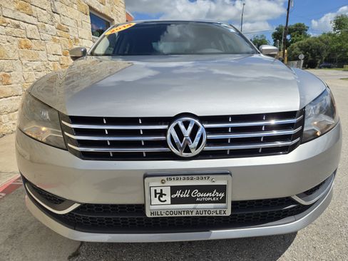 Used 2014 Volkswagen Passat TDI SE FWD image 14