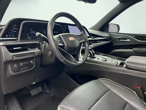 Used 2021 Cadillac Escalade Sport RWD image 37