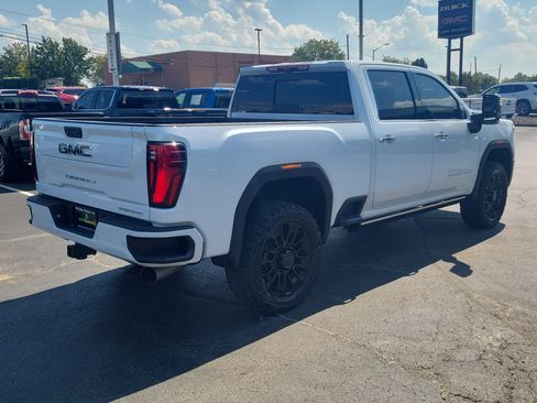 Used 2026 GMC Sierra 2500 Denali Ultimate AWD/4WD image 4