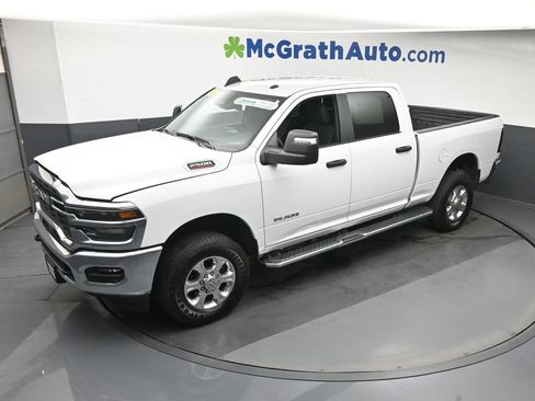 Used 2026 RAM 2500 Big Horn AWD/4WD image 22