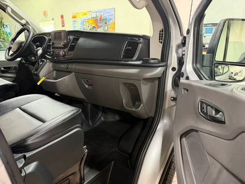 Used 2022 Ford Transit 350 XL RWD image 28