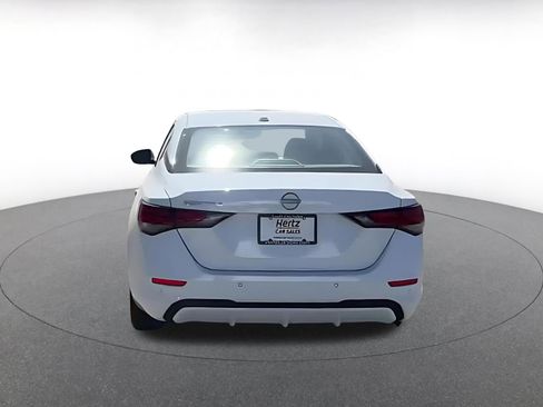 Used 2025 Nissan Sentra SV image 12