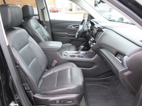 Used 2019 Chevrolet Traverse Premier w/ Driver Confidence II Package image 15