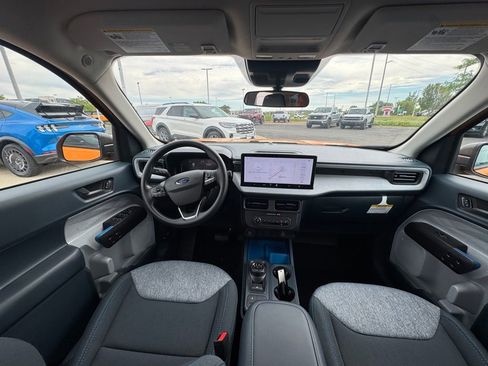 New 2026 Ford Maverick XLT FWD image 19