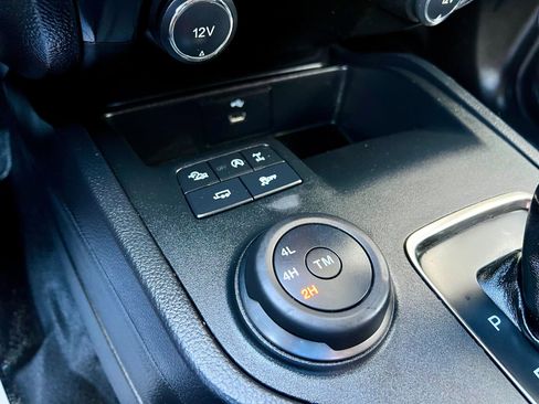 Used 2020 Ford Ranger XL w/ FX4 Off-Road Package image 23