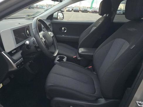 Used 2024 Hyundai Ioniq 5 SEL image 5