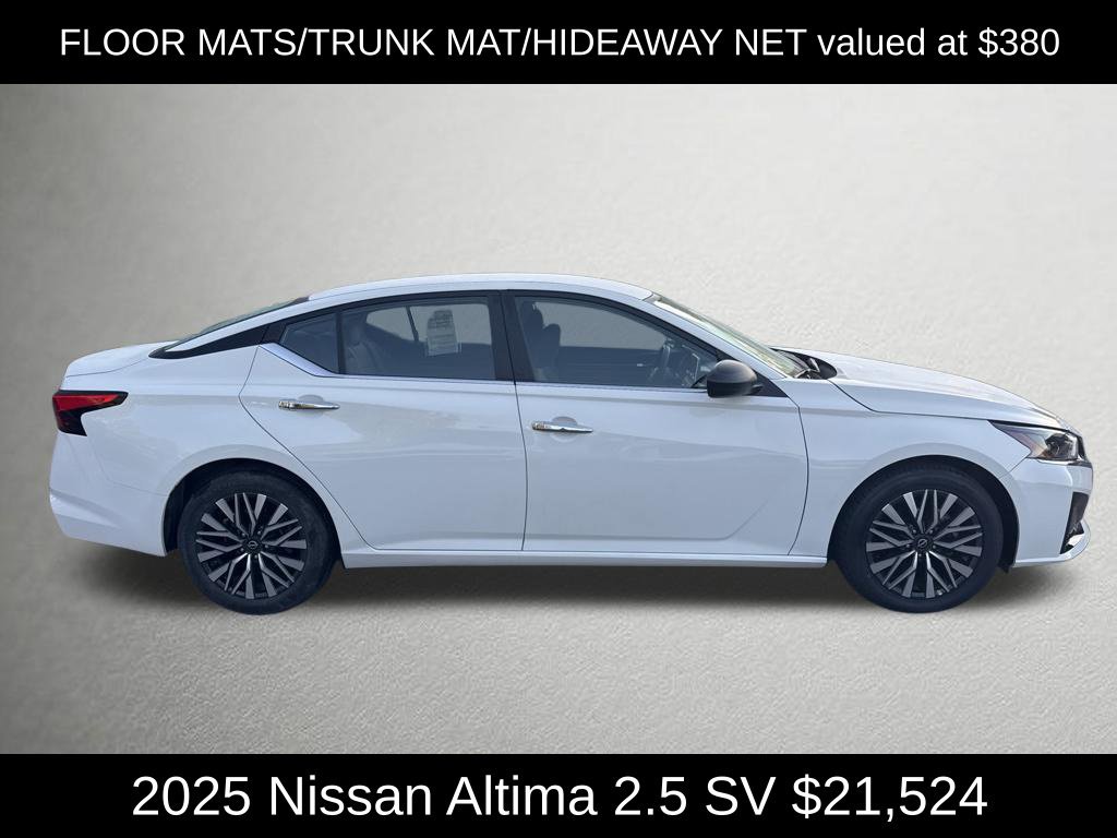 Used 2025 Nissan Altima 2.5 SV FWD image 2
