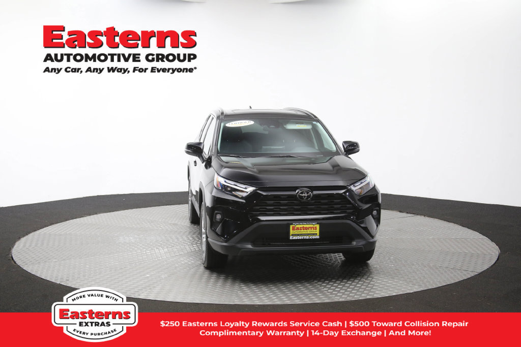 Used 2025 Toyota RAV4 XLE Premium w/ Weather Package AWD/4WD image 59