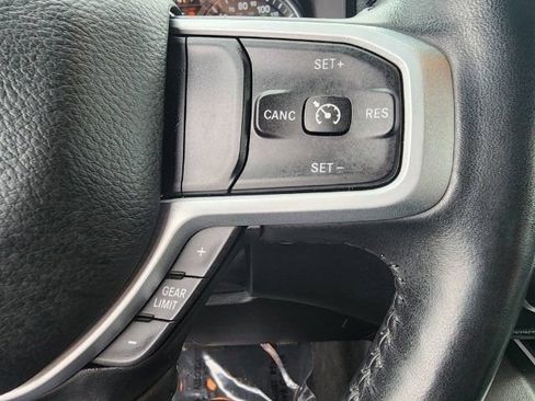 Used 2020 RAM 1500 Big Horn AWD/4WD image 26