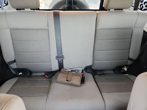 Used 2008 Jeep Wrangler Unlimited Sahara w/ Dual Top Group image 20